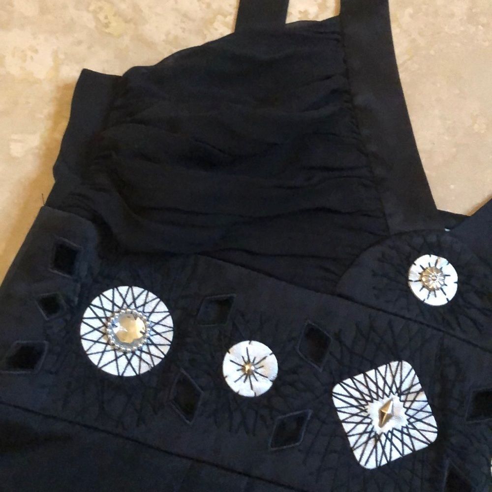 💕Cute dress💕  - Picture 3 of 5